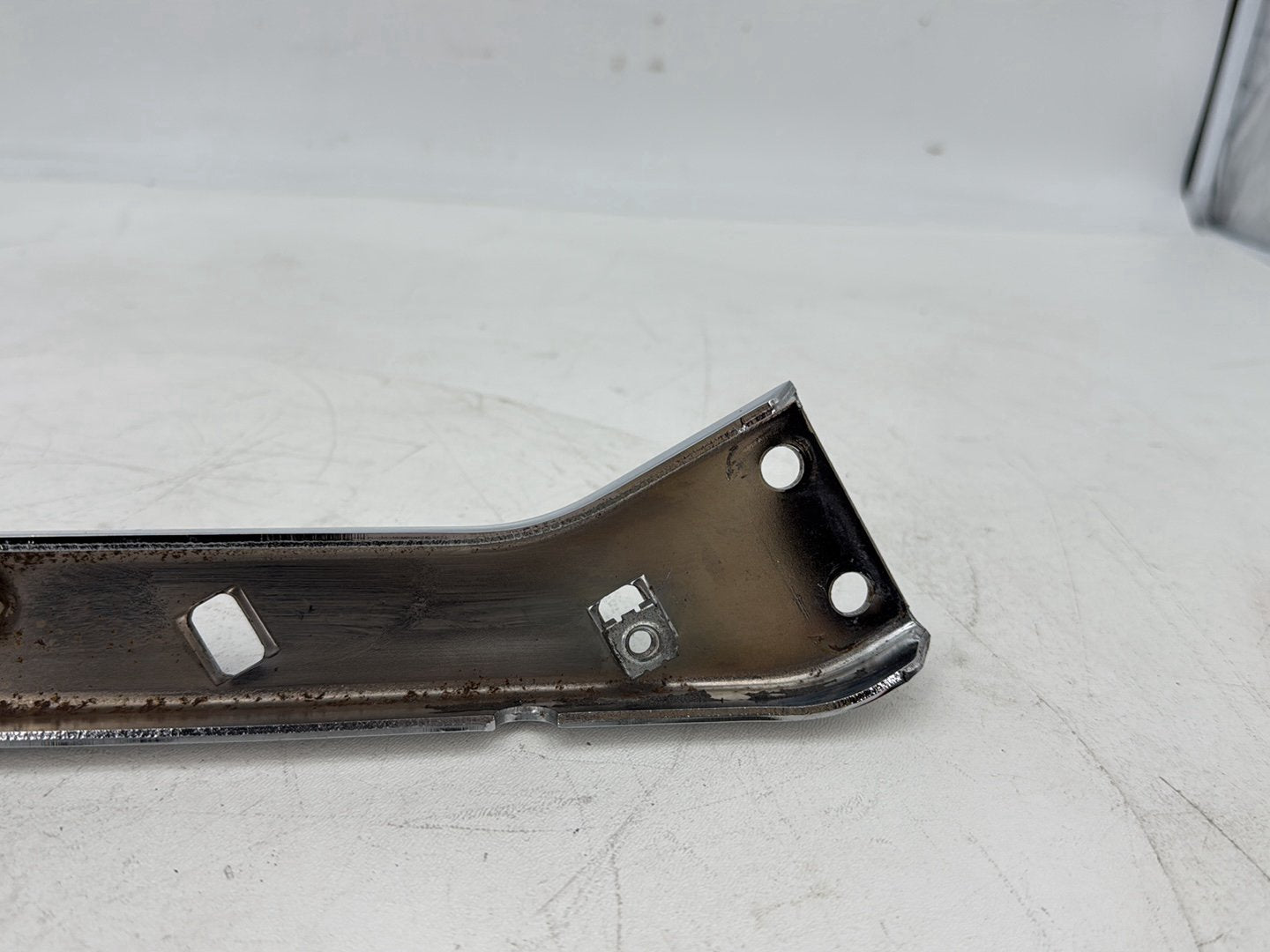 2007 - 2012 Harley-Davidson Touring Electra Glide Ultra Left Right Saddlebag Fender Struts Brackets 	90718-79C