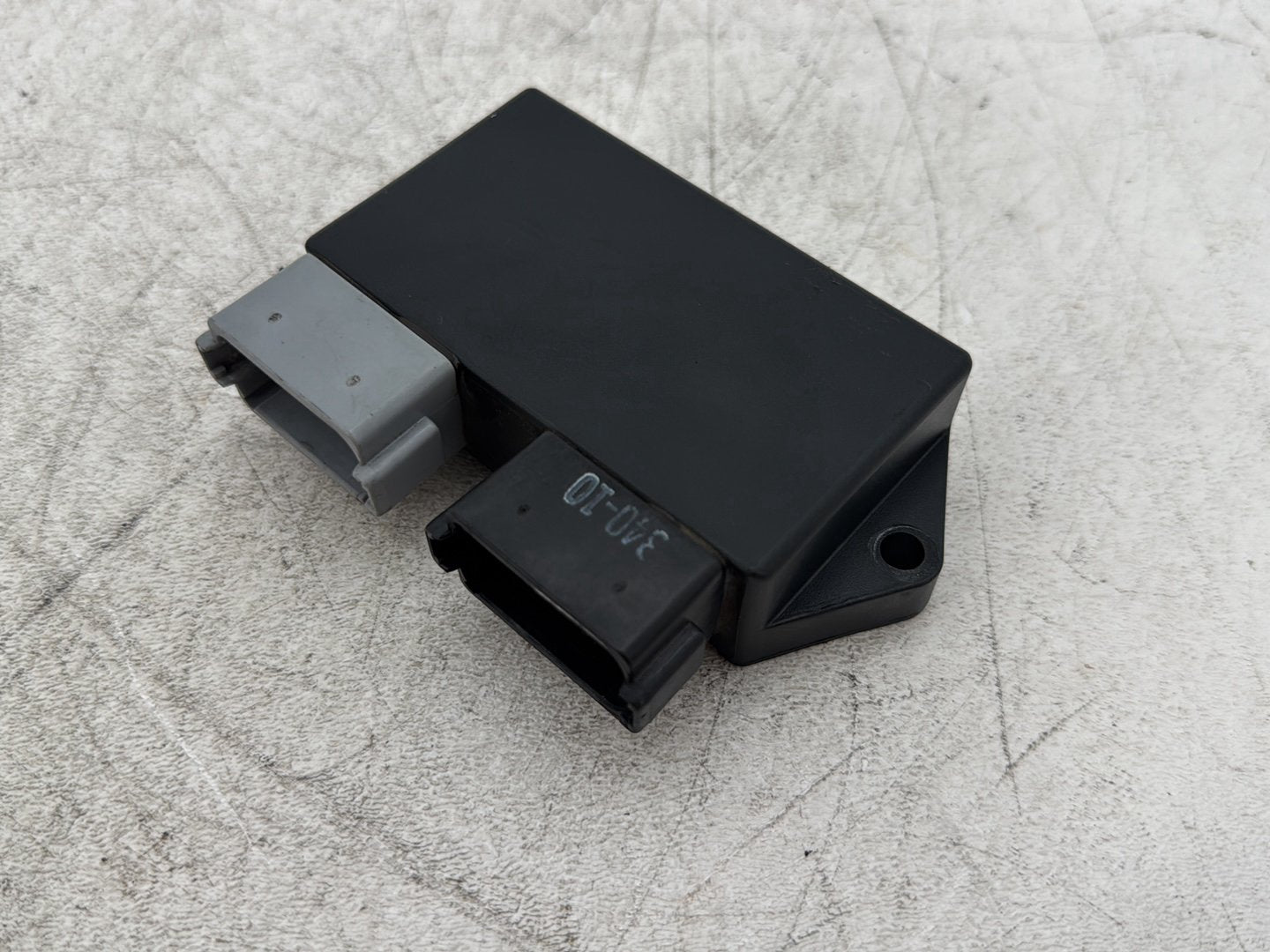 2003 Harley Dyna Wide Glide FXDWG OEM Ignition Computer Module Igniter CDI