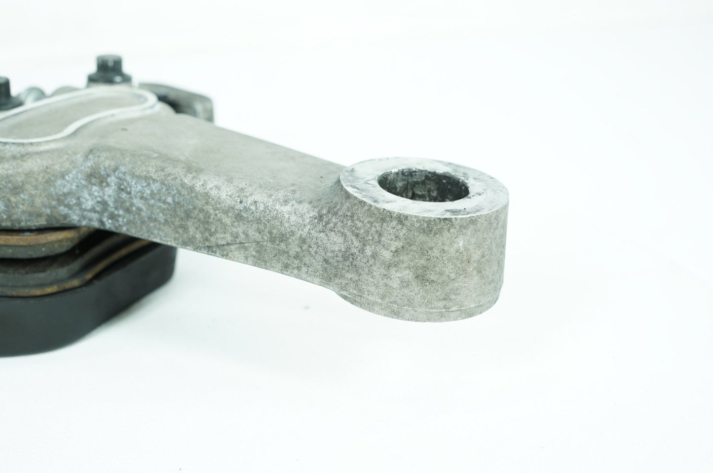 1999 - 2006 Harley-Davidson Touring Electra Glide Classic Rear Back Brake Caliper 44080-02C