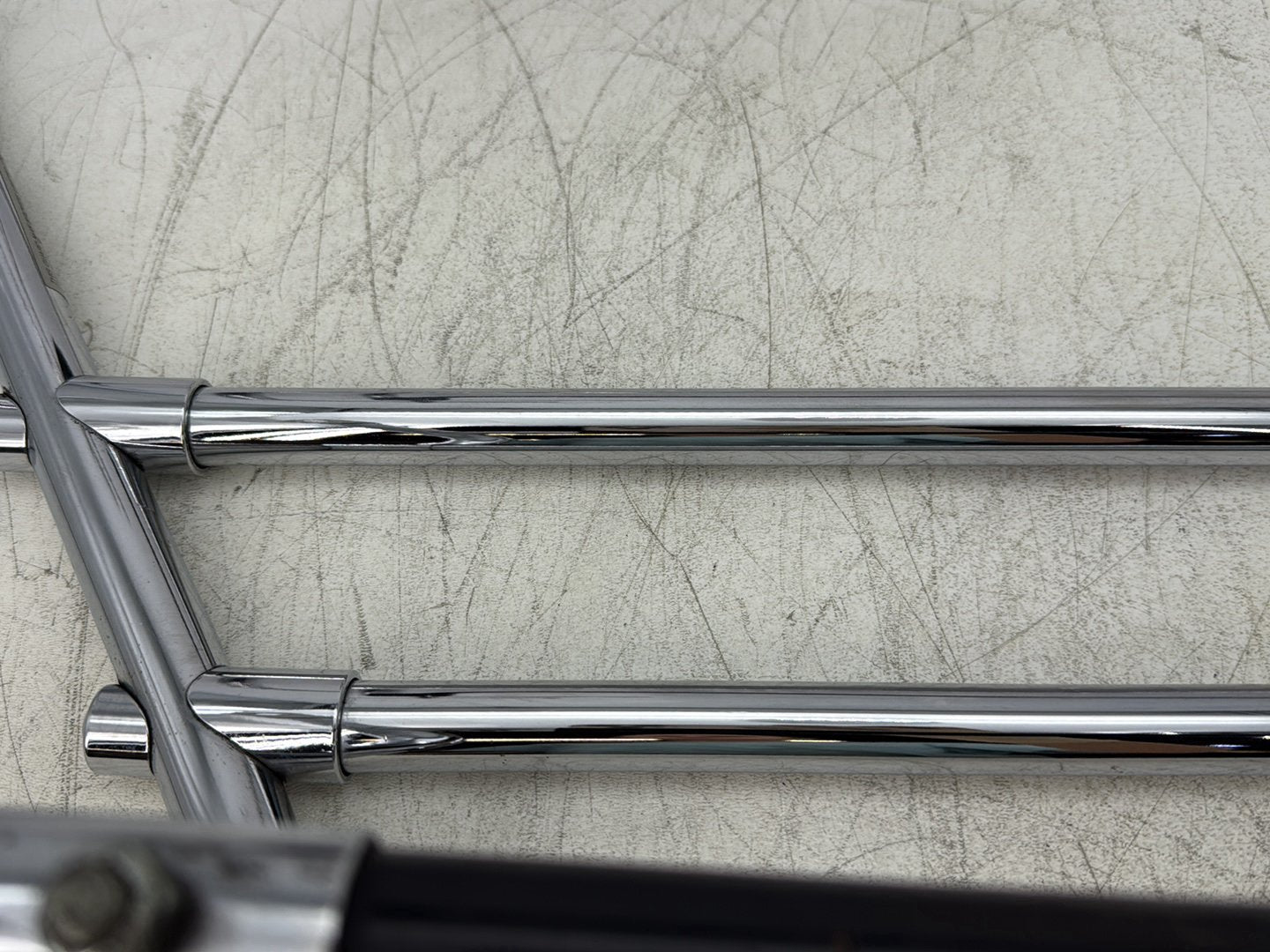1998 Harley Touring FLHTCUI Electra Glide Ultra OEM Rear Left Right Saddlebag Guard Rails Bar