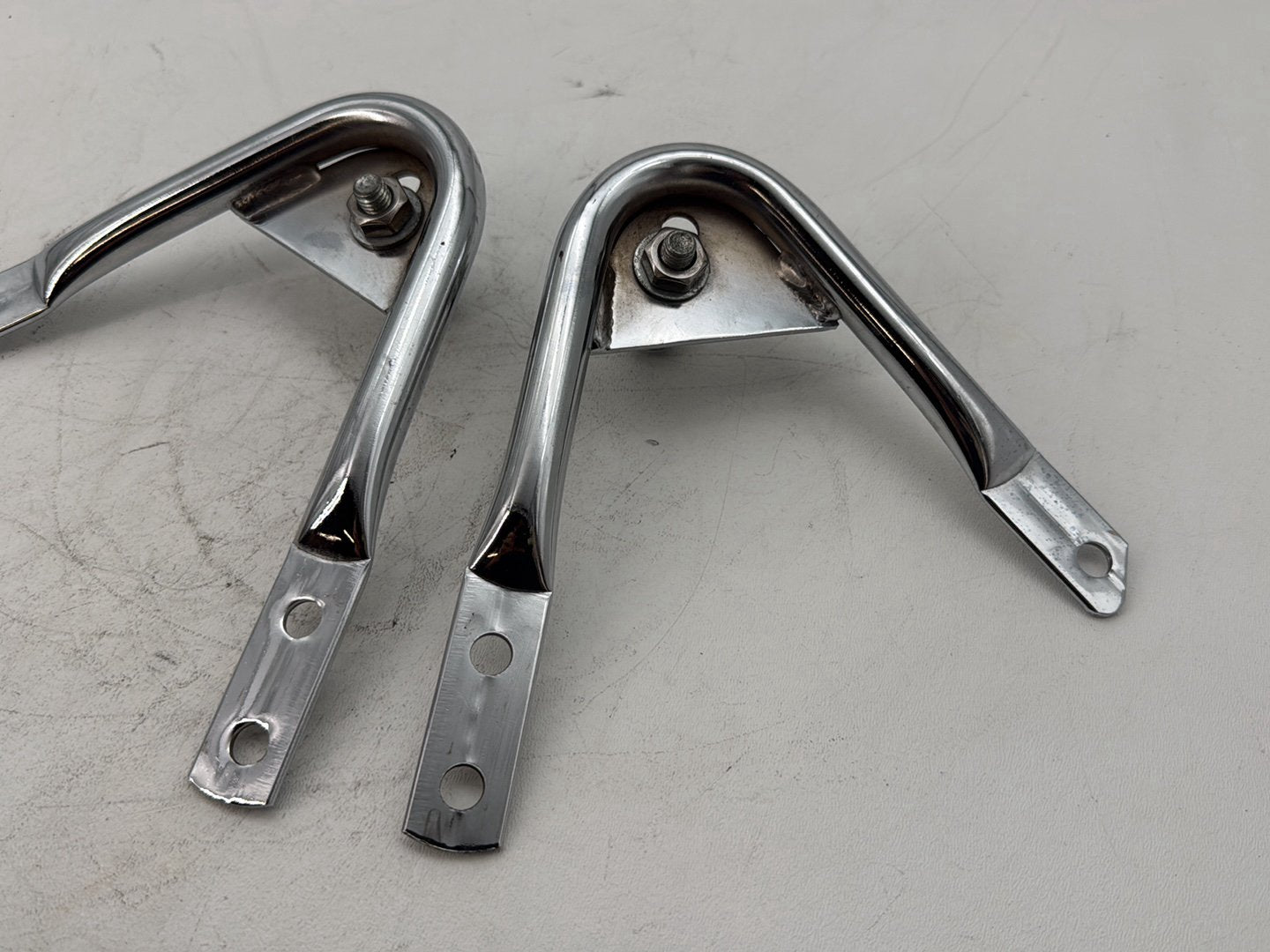 2007 Harley Touring FLHTP Electra Glide Police OEM Detachable Tour Pak Luggage Box Bracket