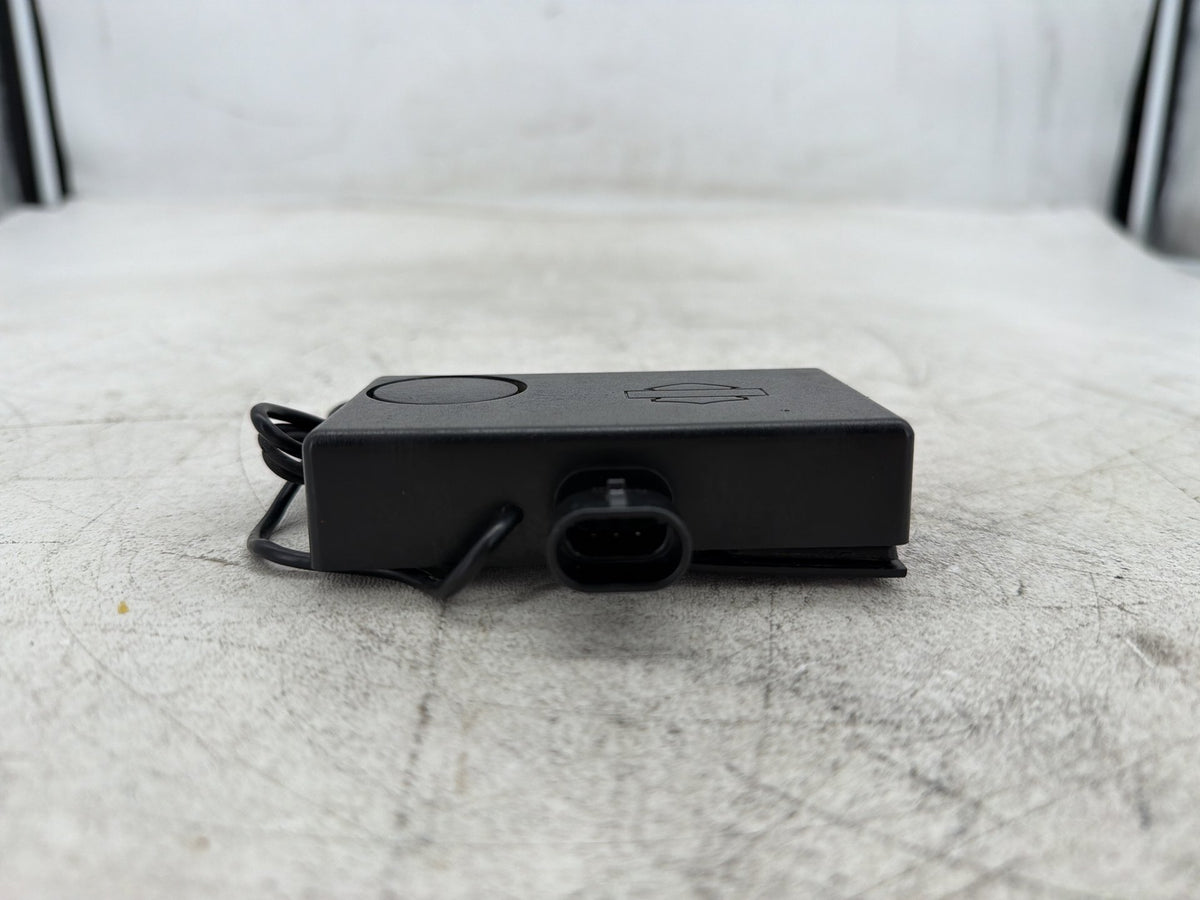 2013 Harley Street Glide Touring FLHX OEM Security Alarm Control Module Siren