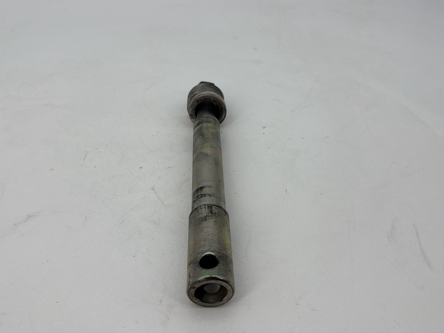 2004 - 2022 Harley-Davidson Sportster 1200 Nightster Front Wheel Axle Bolt Shaft 41176-08