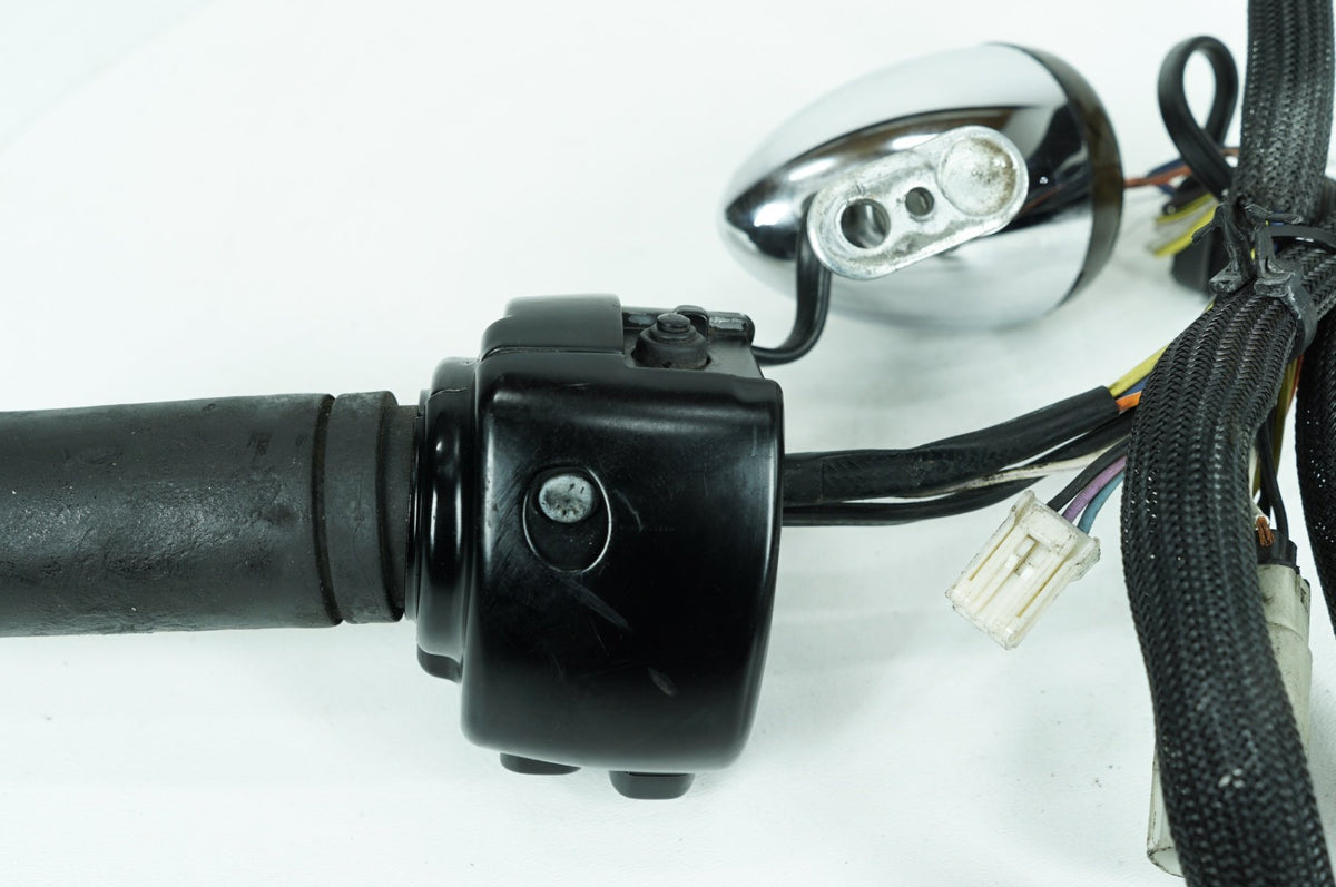 2009 Harley Dyna Super Glide Custom Left Turn Signal Headlight Switches Controls