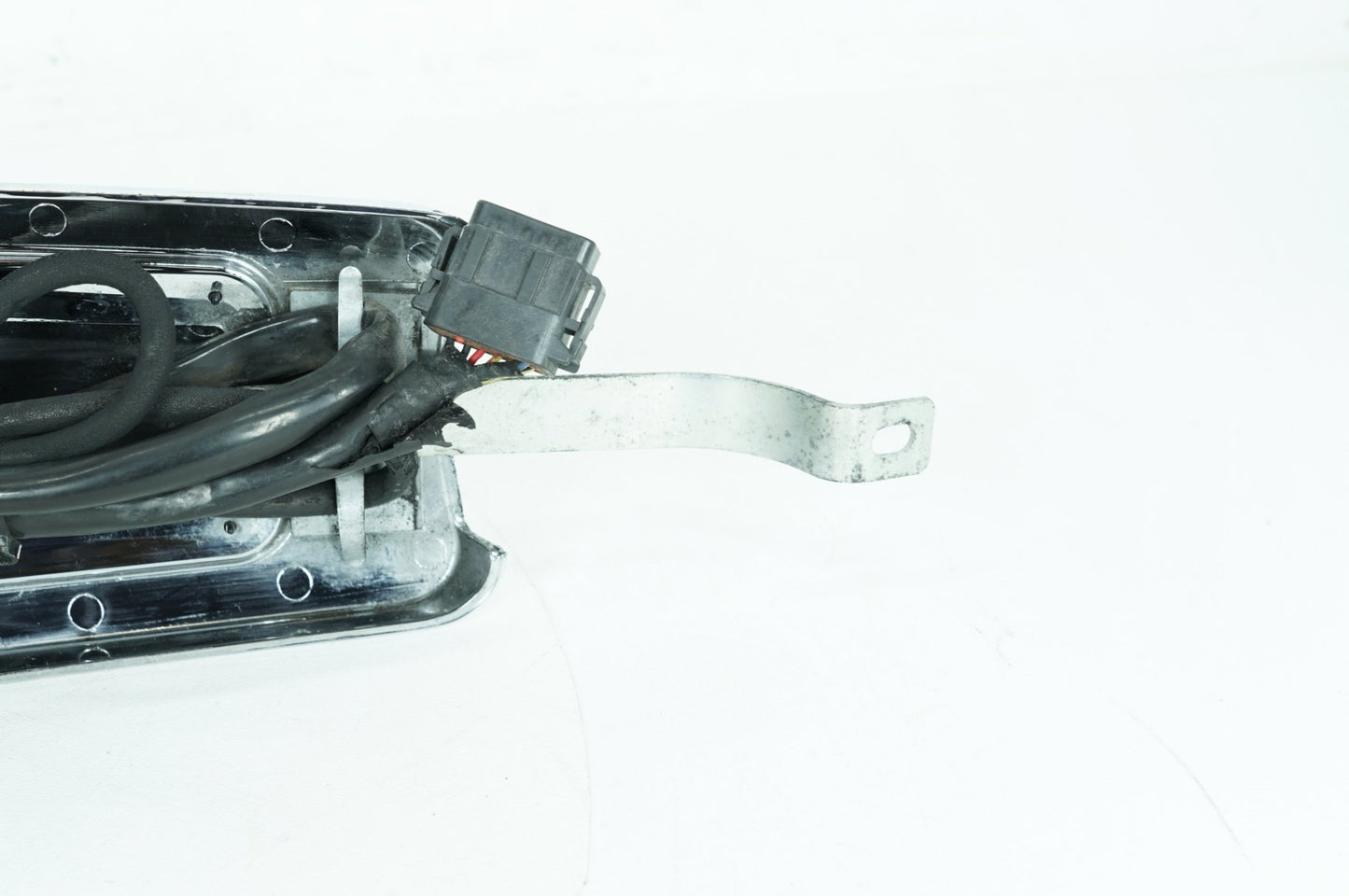 2007 - 2012 Harley-Davidson Touring Electra Glide Ultra Fuel Gas Tank Dash Console NOKey 61270-08
