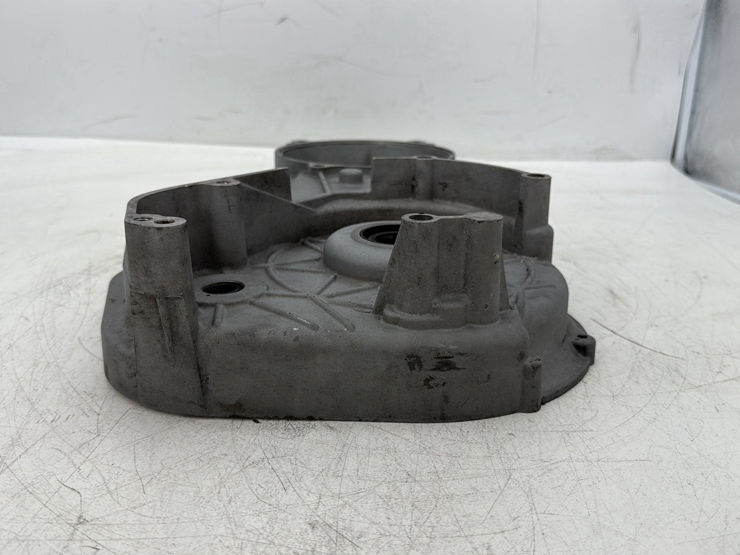 2006 Harley Electra Glide Touring Classic FLHTCI OEM Inner Primary Clutch Cover