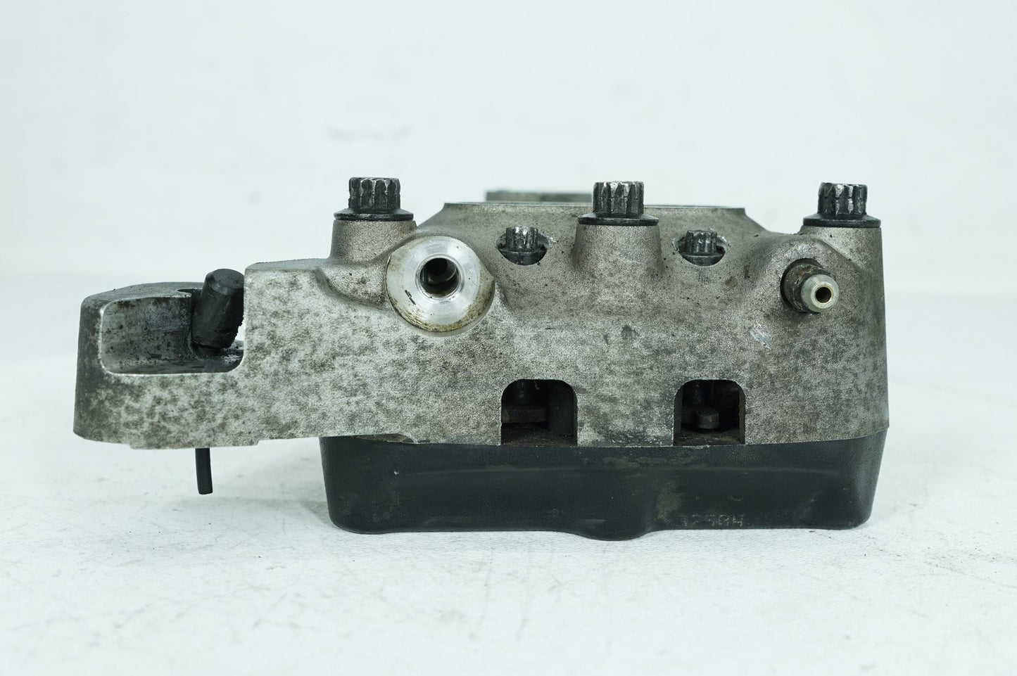 1999 - 2006 Harley-Davidson Touring Electra Ultra Classic Rear Back Brake Caliper 44016-00D