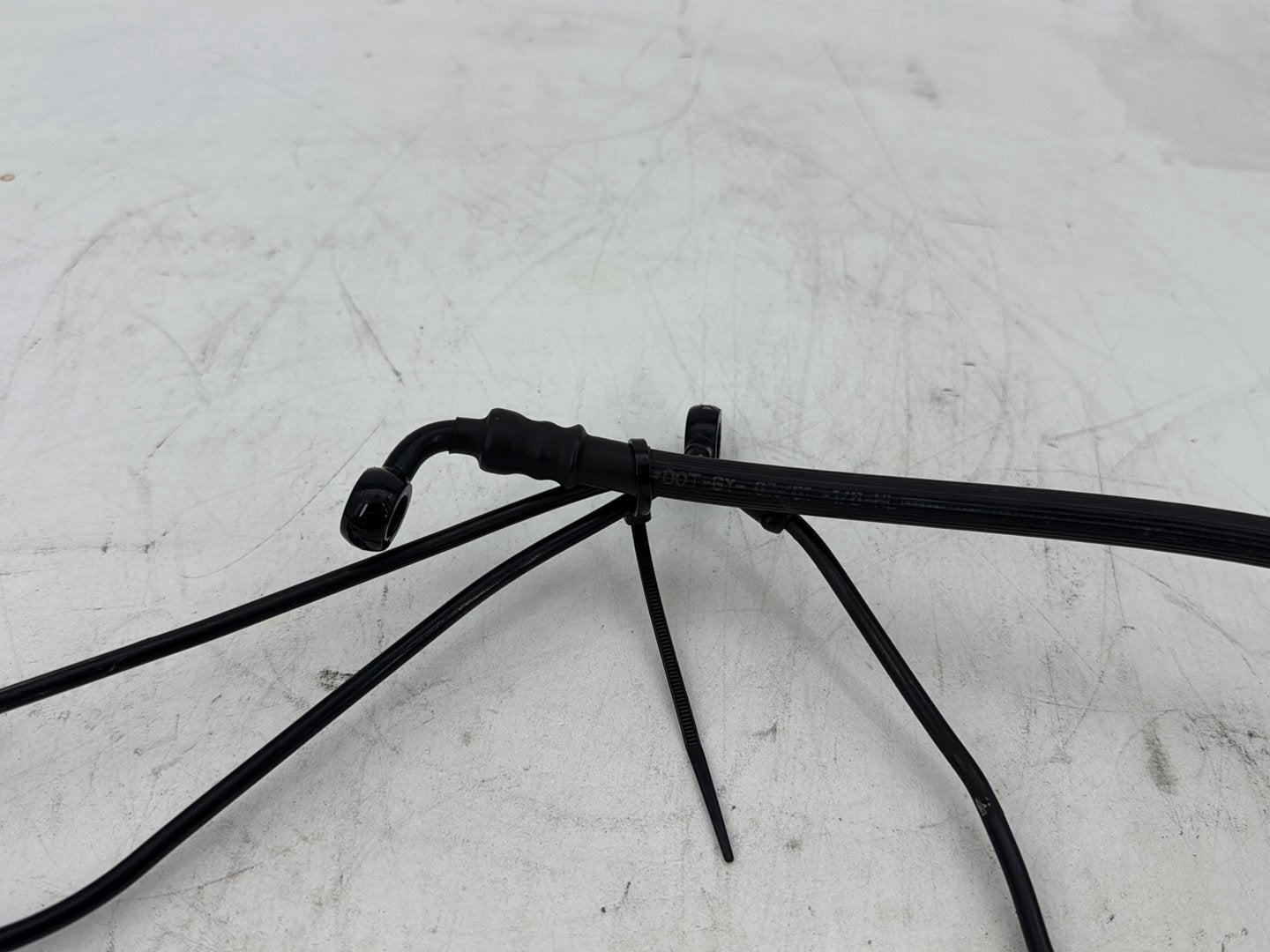 2002 Harley Heritage Softail Classic FLSTC OEM Front Brake Hose Line Pipe