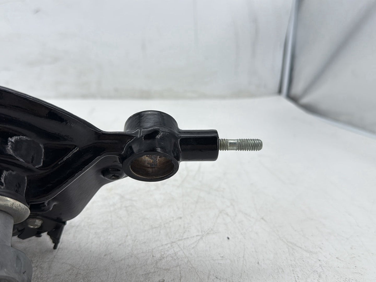 2010 Harley Road King Touring Classic OEM Front Fork Upper Triple Tree Clamps