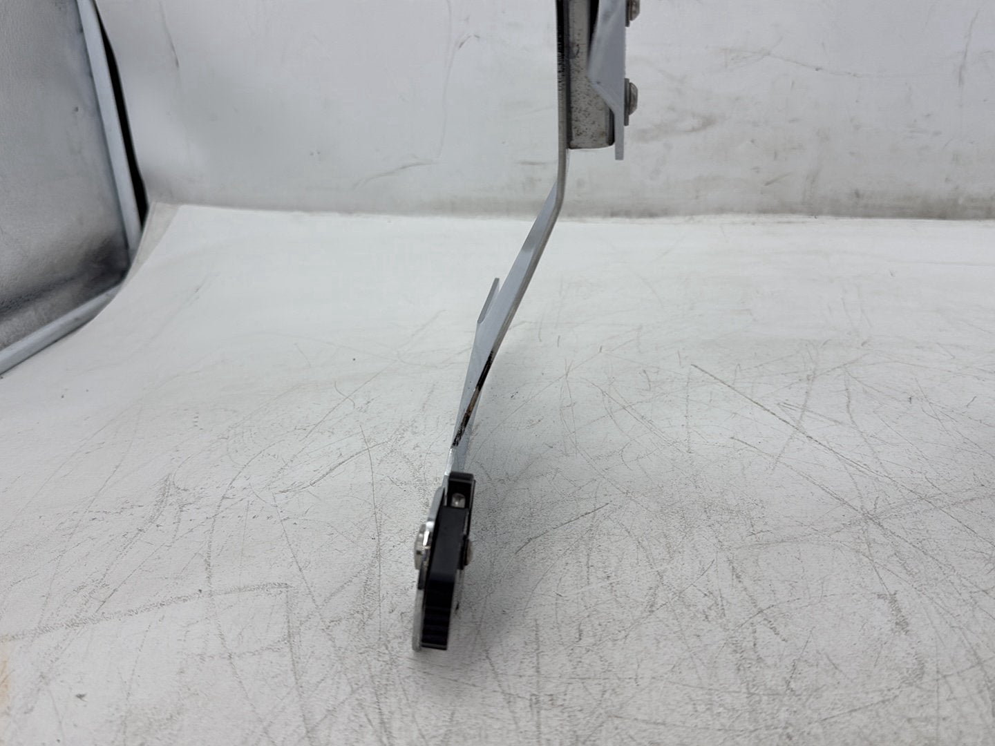 2010 Harley Dyna Fat Bob FXDF OEM Rear Back Sissy Bar Rail Sissybar
