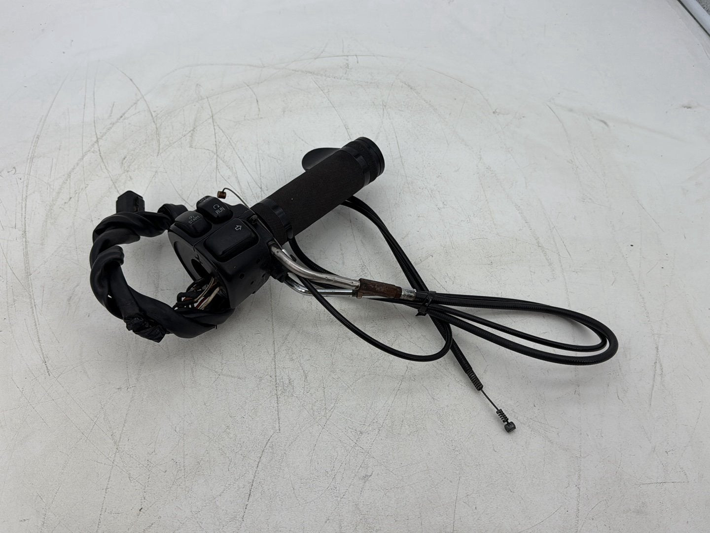 97 Harley Softail Heritage Classic OEM Right Engine Start Kill Switches Controls