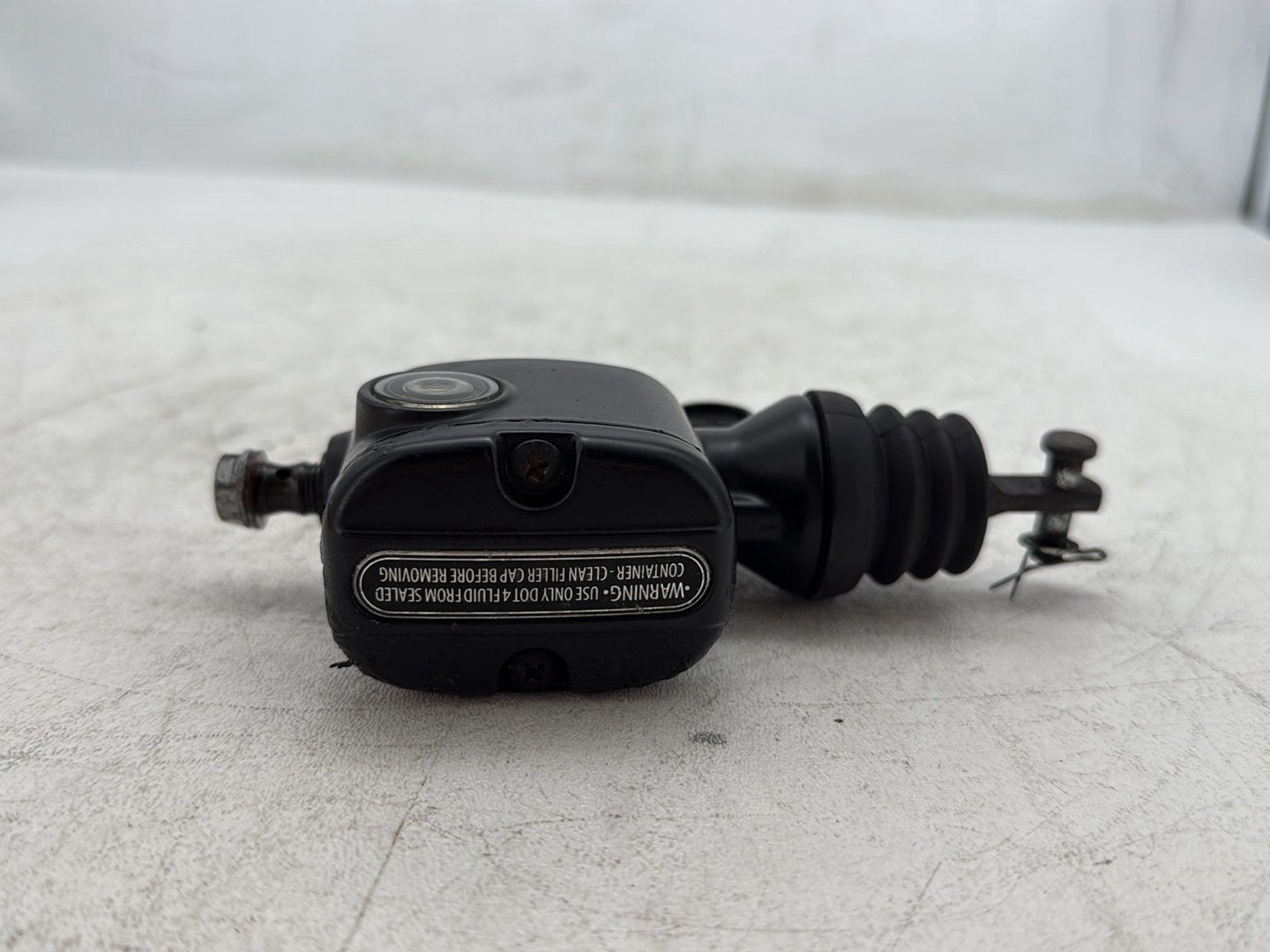 2009 Harley Street Glide Touring FLHX OEM Rear Brake Master Cylinder Reservoir