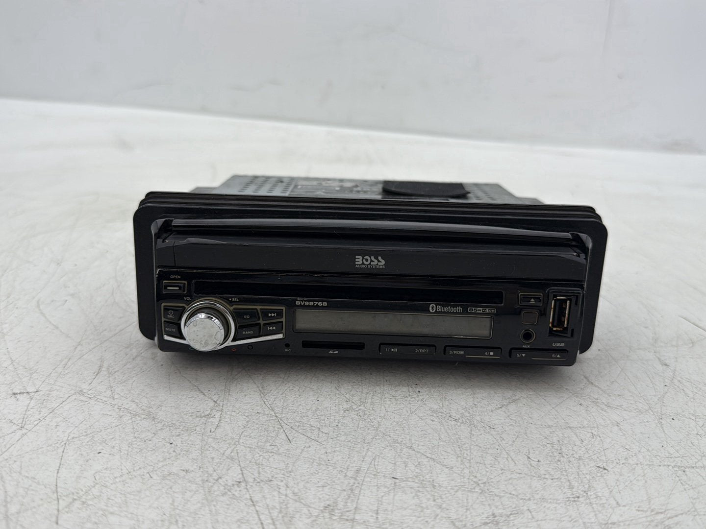 2006 Harley Electra Glide Touring Classic FLHTCI OEM Digital Media Receiver Head Radio Player