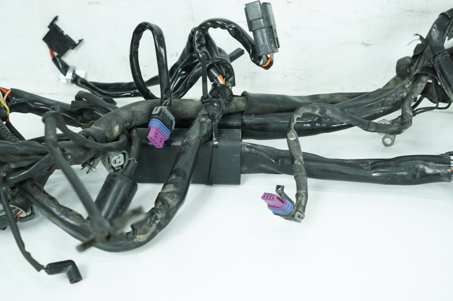 2007 - 2013 Harley-Davidson Softail Heritage Classic Main Wire Wiring Harness Loom 70431-08A