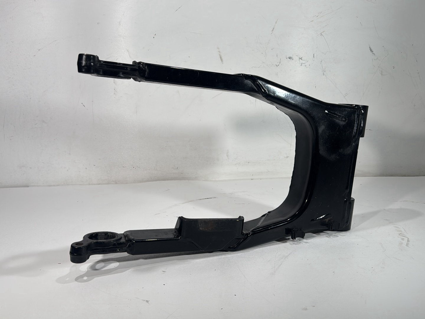 2007 Harley Street Glide Touring FLHX OEM Rear Fork Swingarm Swing Arm