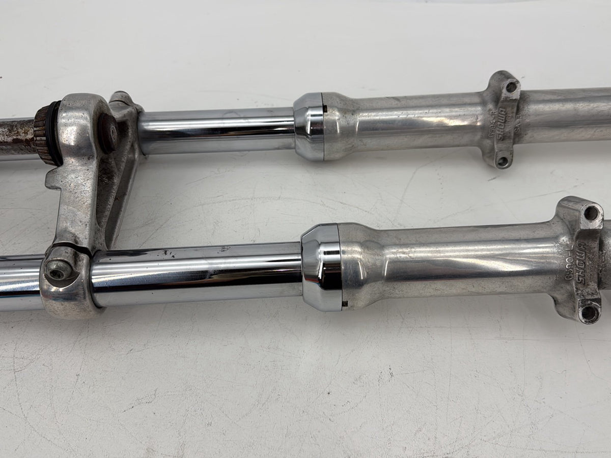 2005 Harley Sportster XL883C 883 Front Triple Tree Set &amp; LH RH Fork Legs Sliders