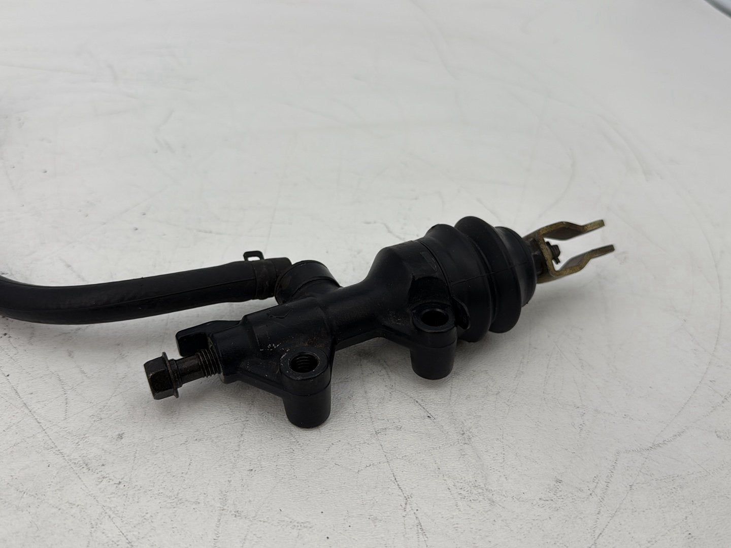 2004 - 2013 Harley-Davidson Sportster 1200 Custom Rear Brake Line Master Cylinder Reservoir Tank 42521-04