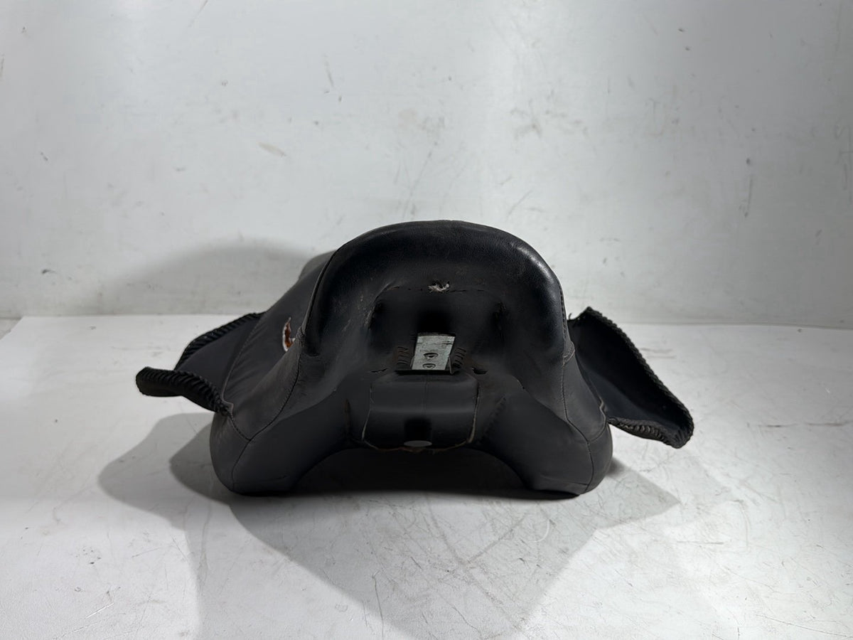2011 Harley Heritage Softail Classic Passenger Rider Driver Seat Saddle * TORN *