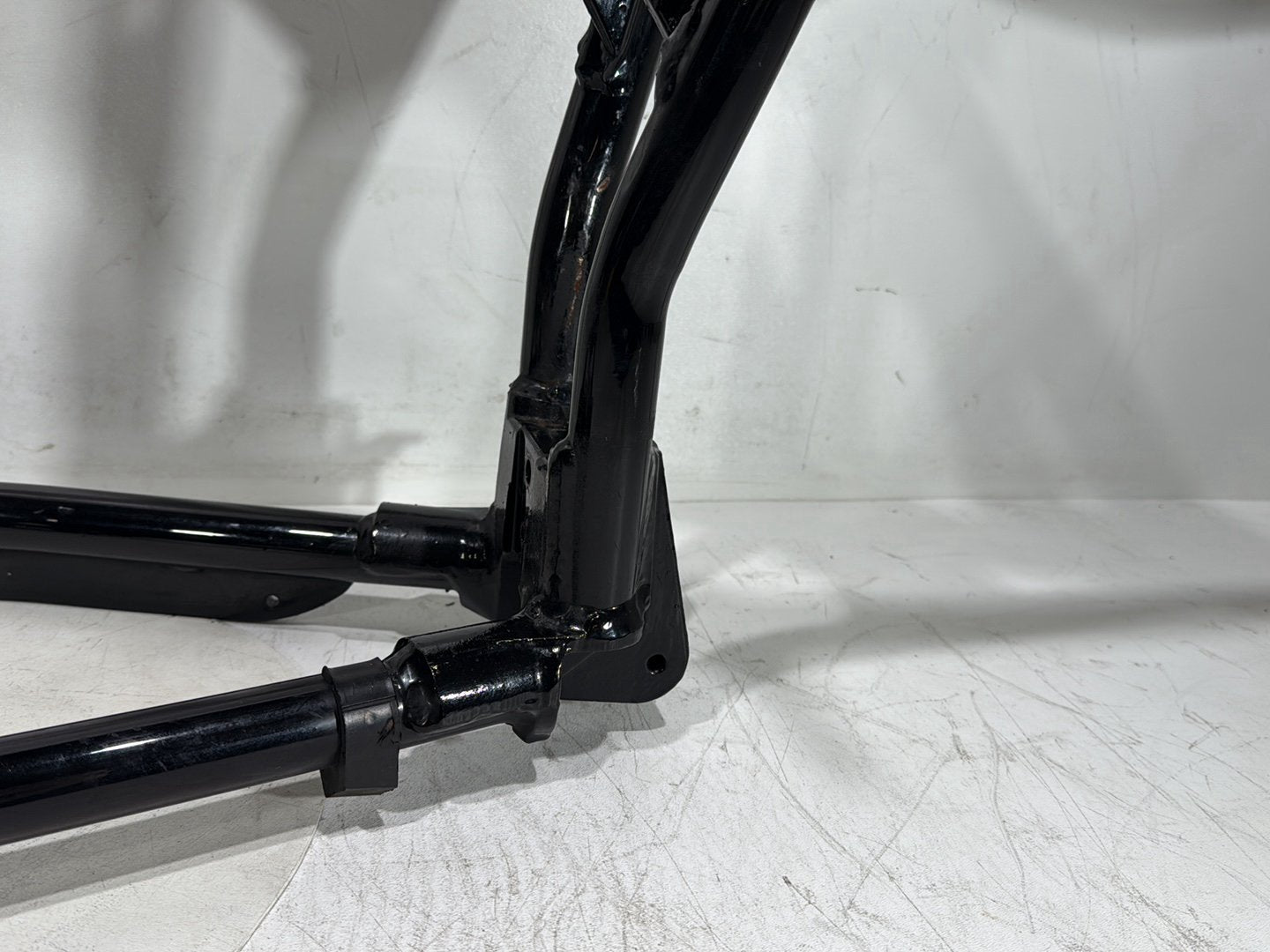 2010 Harley Dyna Fat Bob FXDF OEM Body Main Frame Chassis SLVG