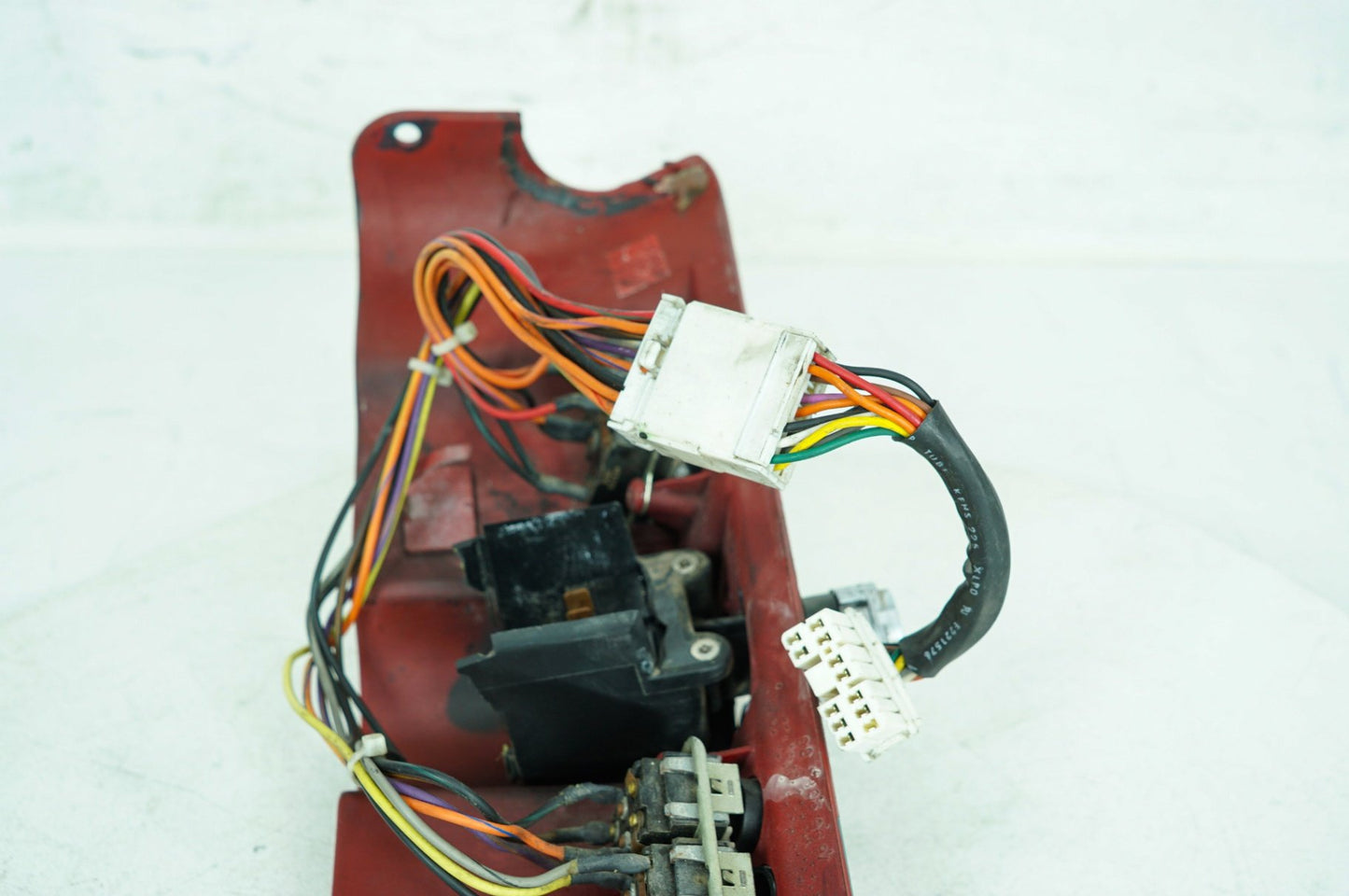 2007 - 2013 Harley-Davidson Touring Electra Glide Ultra Dash Ignition Cap Switch Lockset NO Key 71572-06