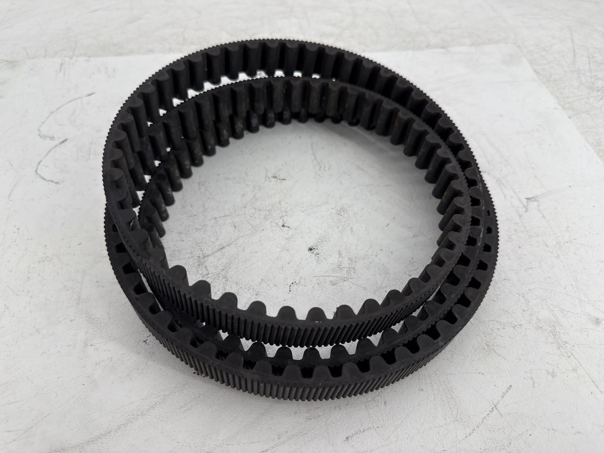 2013 Harley Street Glide Touring FLHX OEM Rear Drive Belt 40024-09 140T 1"