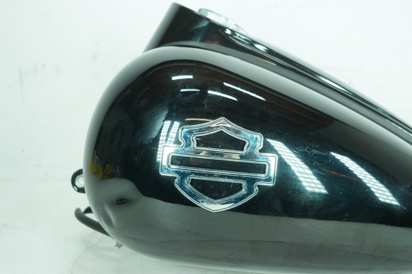 2007 - 2012 Harley-Davidson Touring Electra Glide Classic Gas Gasoline Fuel Tank Reservoir  61356-03