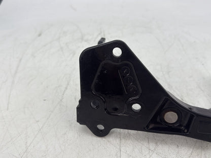 2006 Harley Softail FLSTCI Heritage Classic OEM Right Driver Footpeg Bracket Mount
