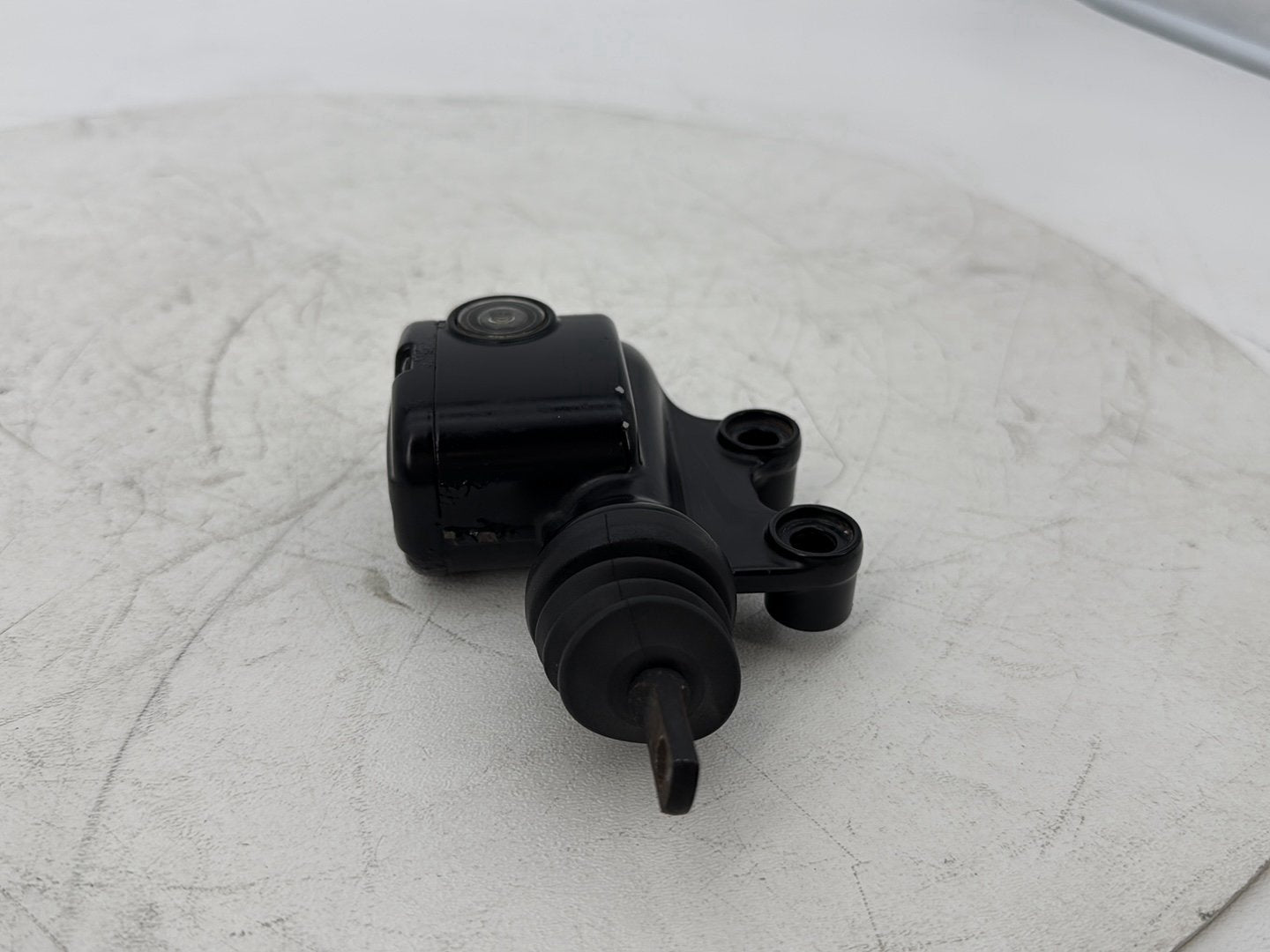 2007 - 2016 Harley-Davidson Touring Electra Glide Ultra Rear Brake Master Cylinder Reservoir