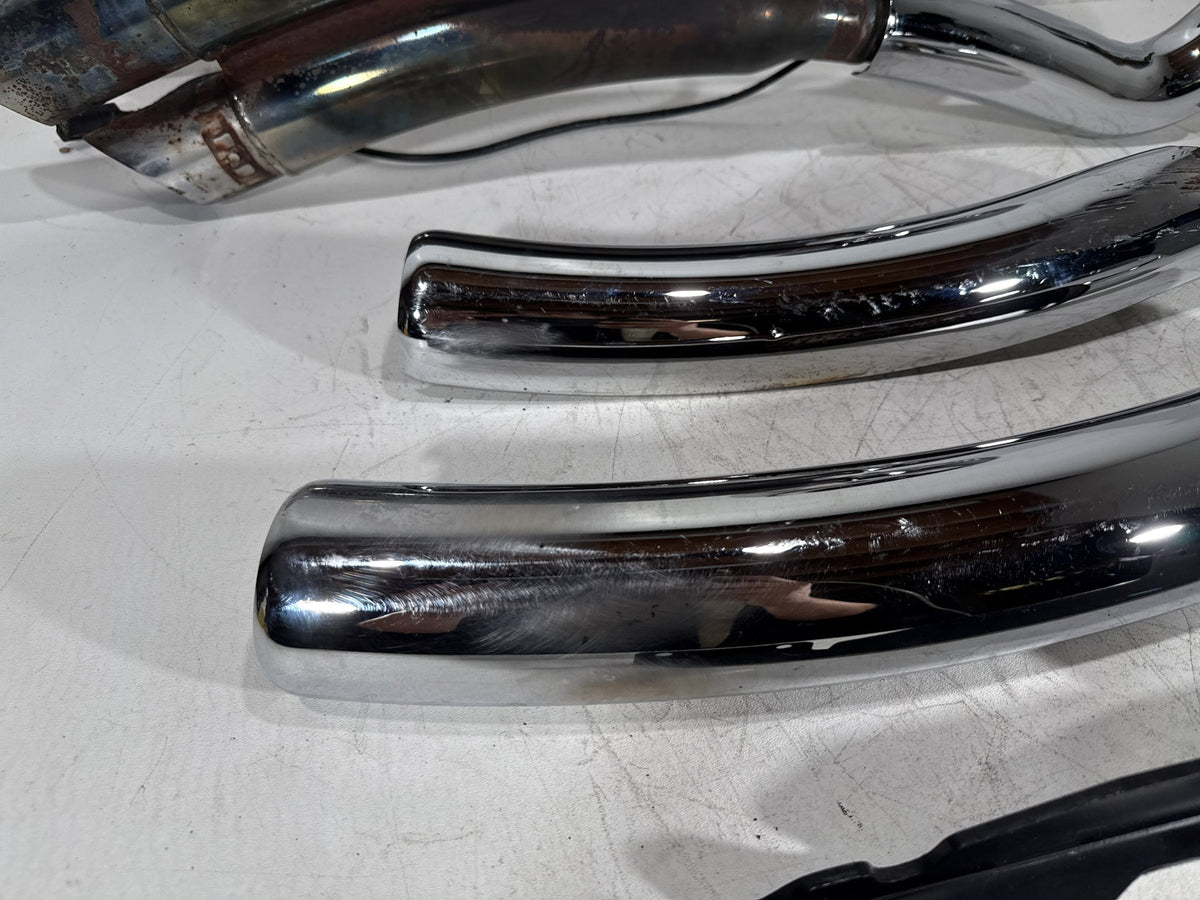 2012 Harley Electra Touring Ultra Exhaust Header Pipes Muffler Vance & Hines