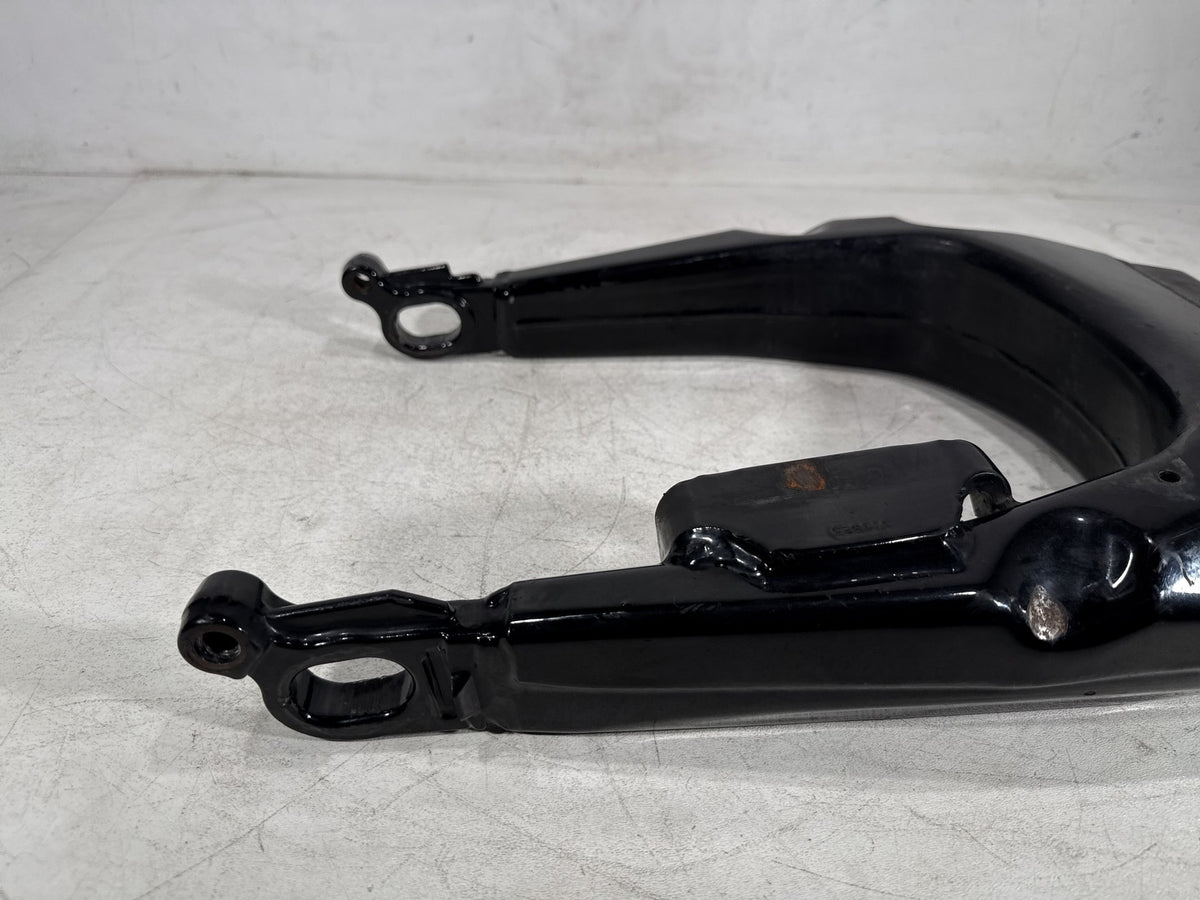 2009 Harley Electra Glide Touring Ultra OEM Rear Fork Swingarm Swing Arm