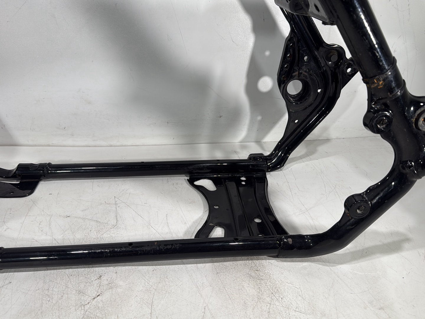 2015 Harley Road Glide Touring FLTRXS OEM Body Main Frame Chassis CLN CLR