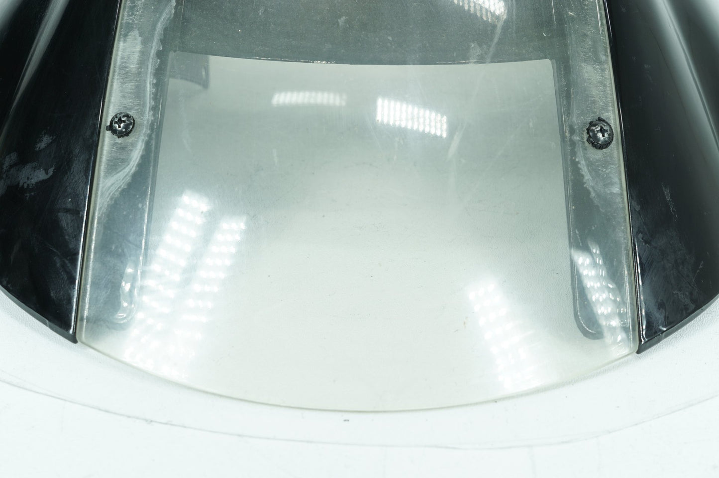 2013 - 2022 Harley-Davidson Sportster Iron Front Windshield Windscreen Cover CRACKED