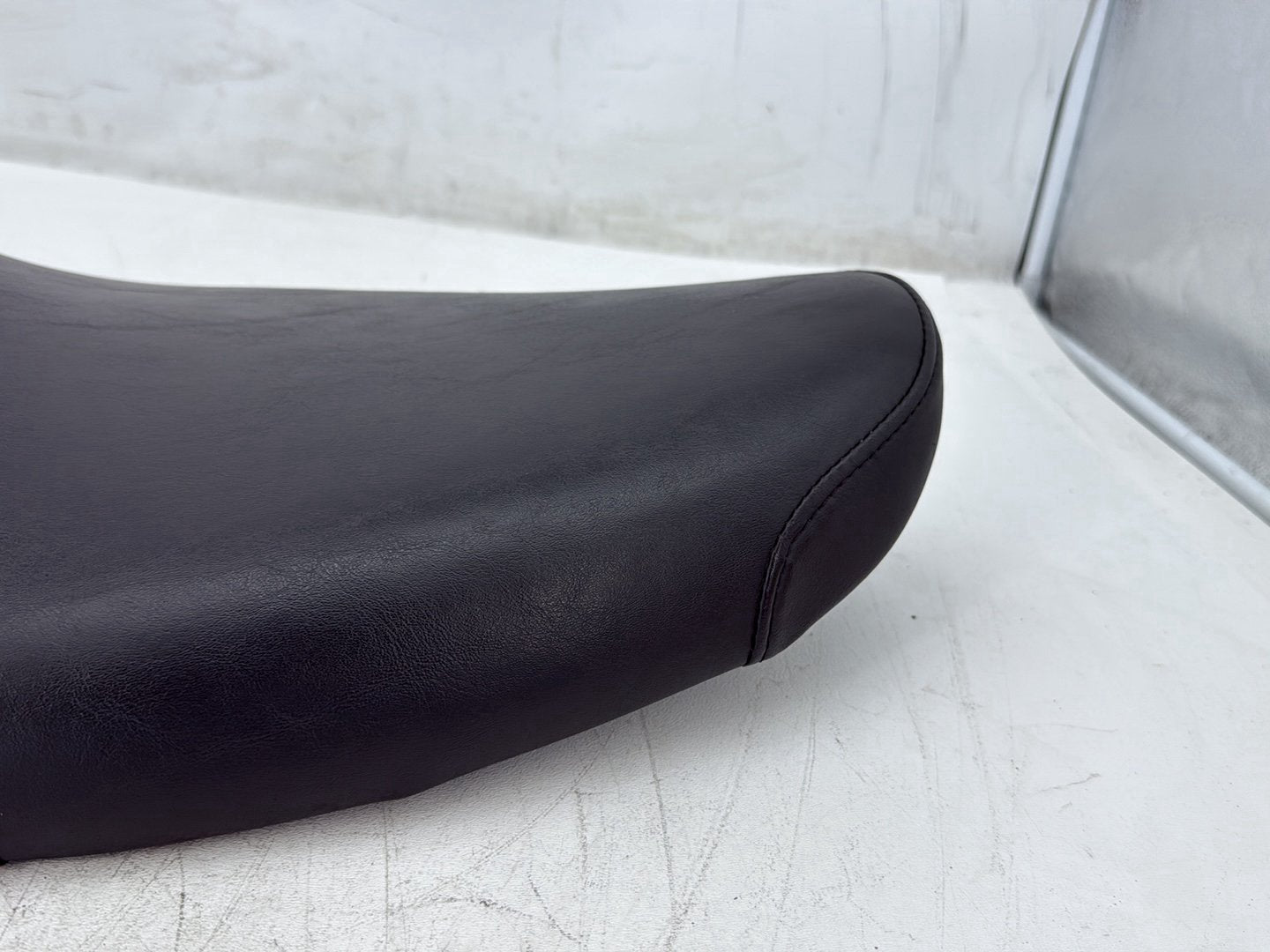 1997 Harley Sportster 1200 Custom XL1200C OEM Passenger Rider Driver Seat Saddle