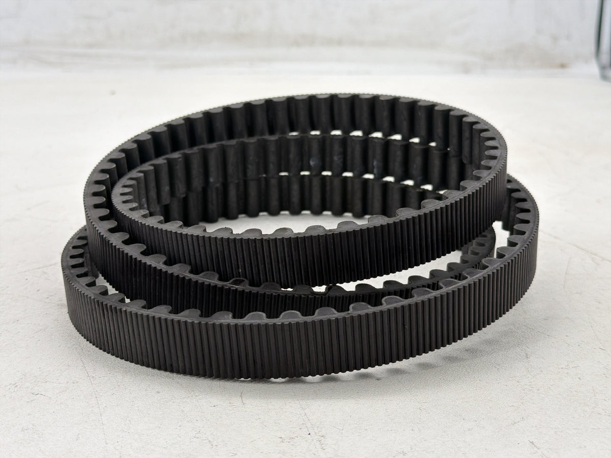 2012 Harley Street Glide Touring FLHX OEM Rear Drive Belt 40024-09 140T 1"