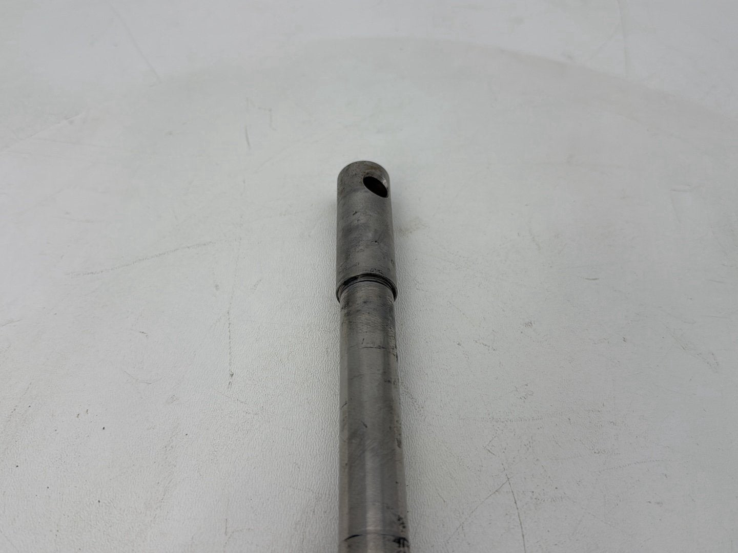 2004 - 2013 Harley-Davidson Sportster 883 Custom Front Wheel Axle Bolt Shaft 43895-00