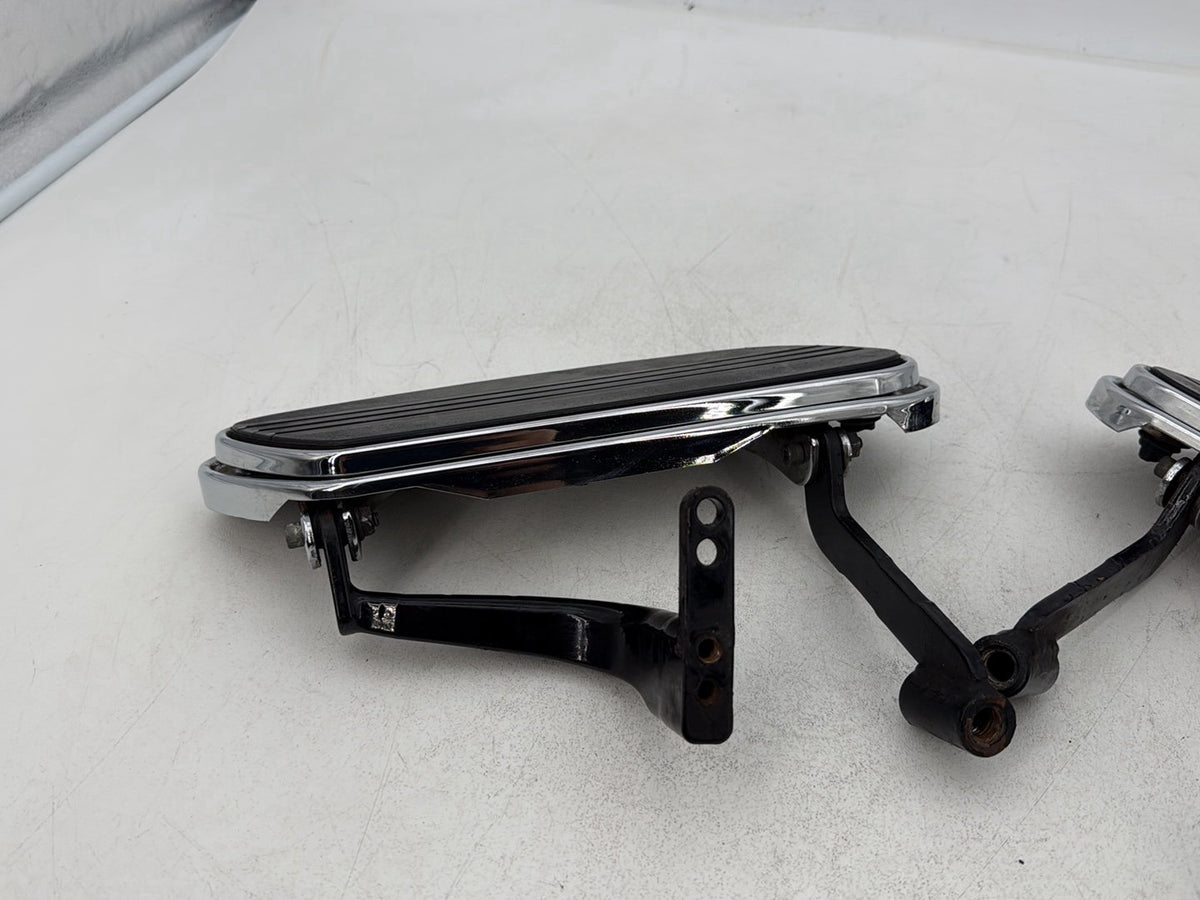 2007 - 2012 Harley-Davidson Touring Street Glide Left Right Driver Floorboard Foot Rest  	47365-83C