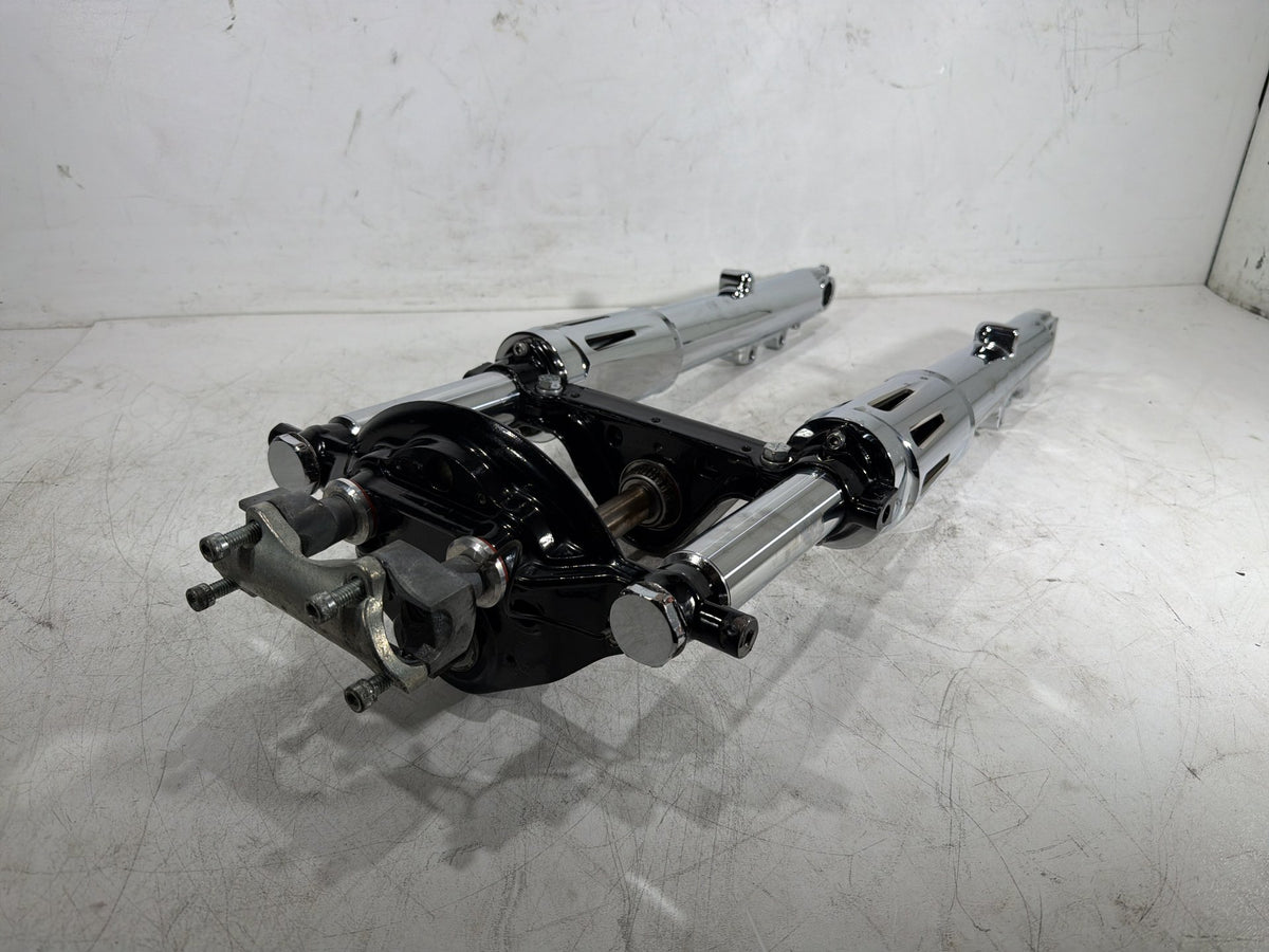 10 Harley Street Glide Touring OEM Front Triple Tree Set LH RH Fork Legs Sliders