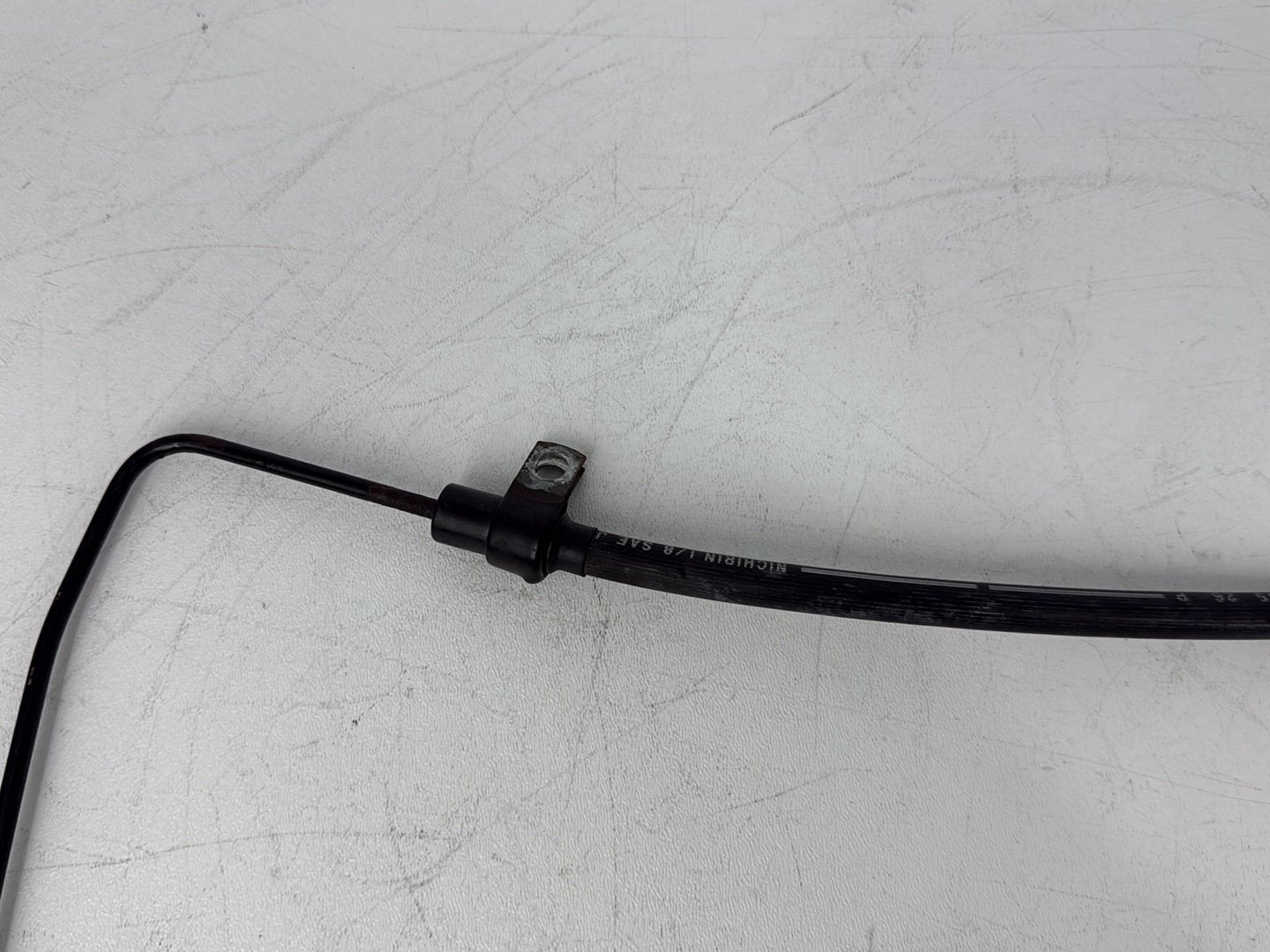 2005 Harley Sportster XL883C 883 Custom OEM Front Brake Hose Line Pipe