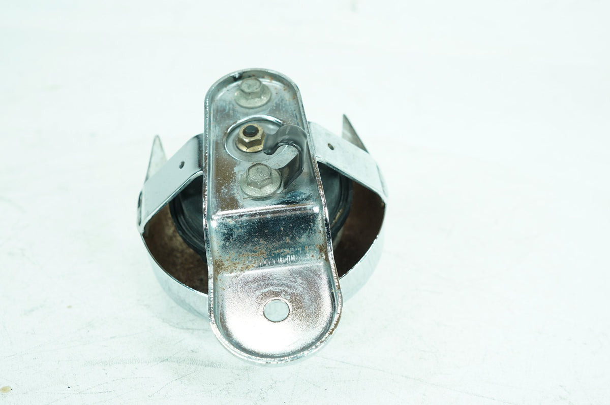 2007 - 2012 Harley-Davidson Touring Electra Glide Classic Horn Signal Klaxon Chrome Cover 69012-93A