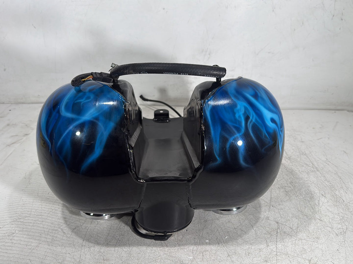 2005 Harley Road King Touring Police OEM Fuel Gas Tank Gasoline Reservoir