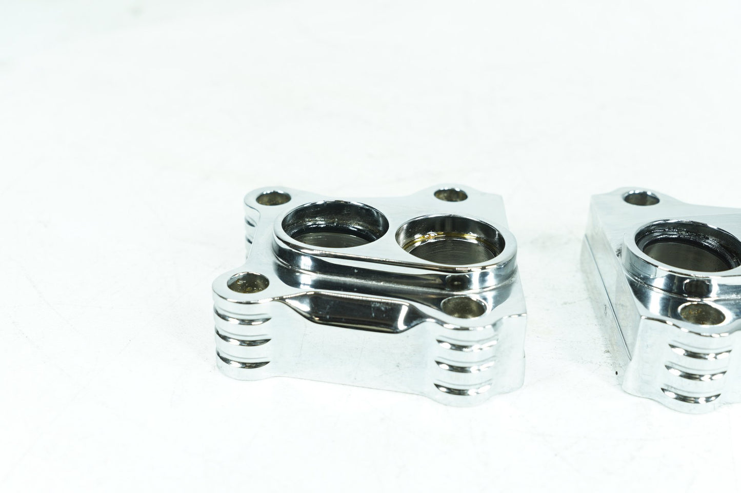 1999 - 2006 Harley-Davidson Softail Heritage Tappet Engine Lifter Chrome Covers  	17964-99