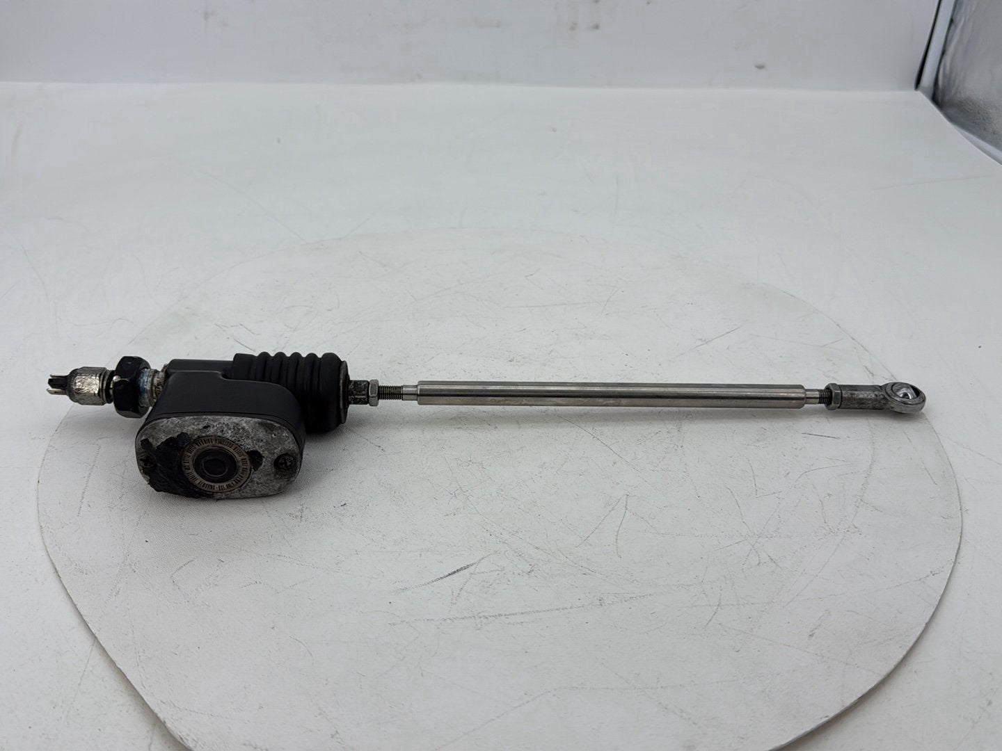 2007 - 2012 Harley-Davidson Dyna Super Glide Rear Brake Master Cylinder Reservoir 42474-06