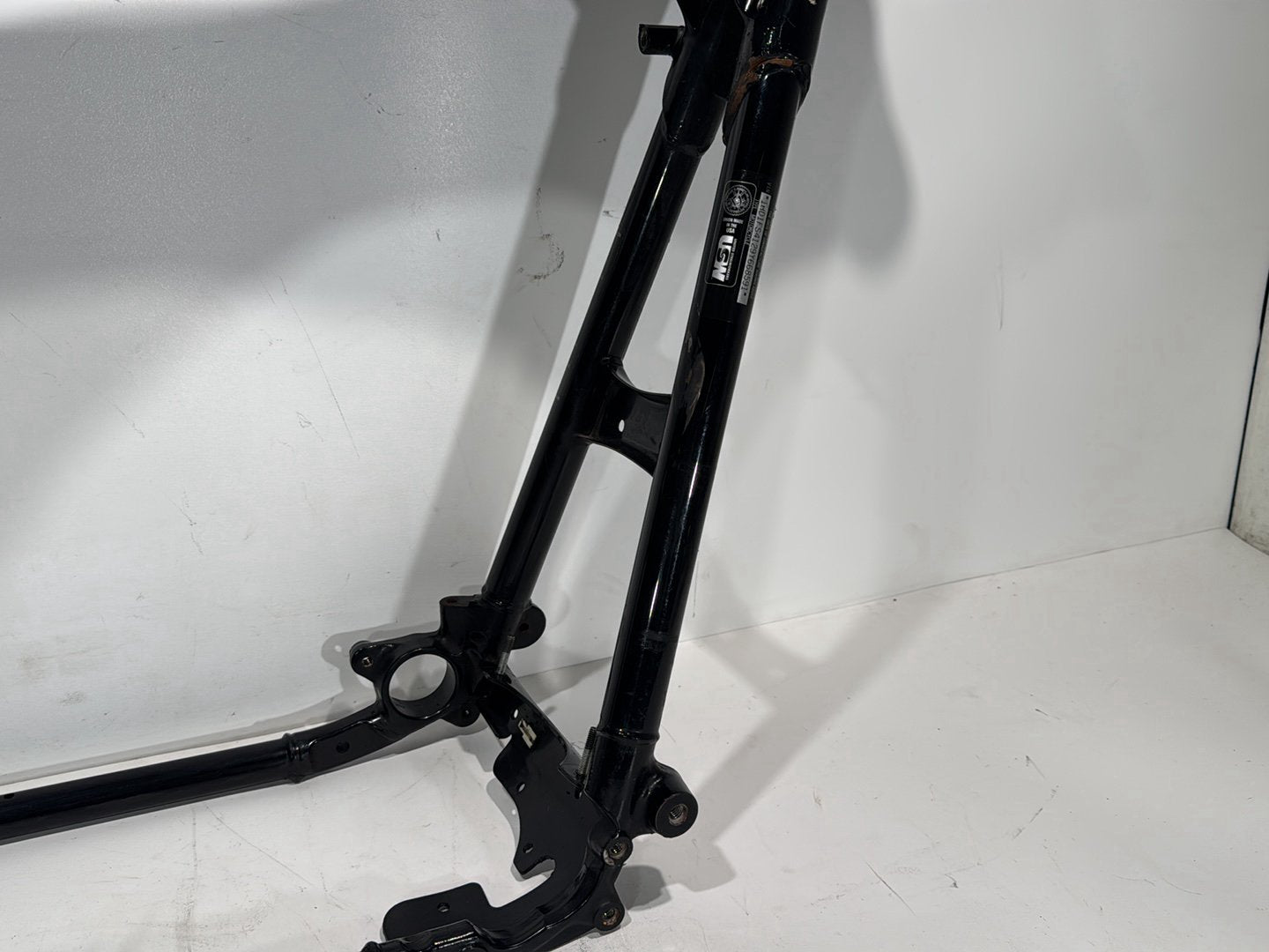 2007 - 2012 Harley-Davidson Touring Road Glide Body Main Frame Chassis NO Title 	47900-09BHP