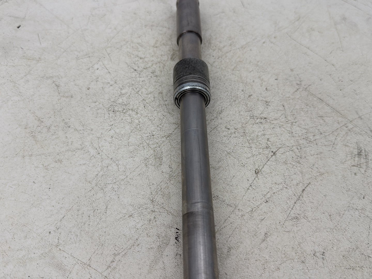 1998 Harley Touring FLHTCUI Electra Glide Ultra OEM Front Wheel Axle Bolt Shaft