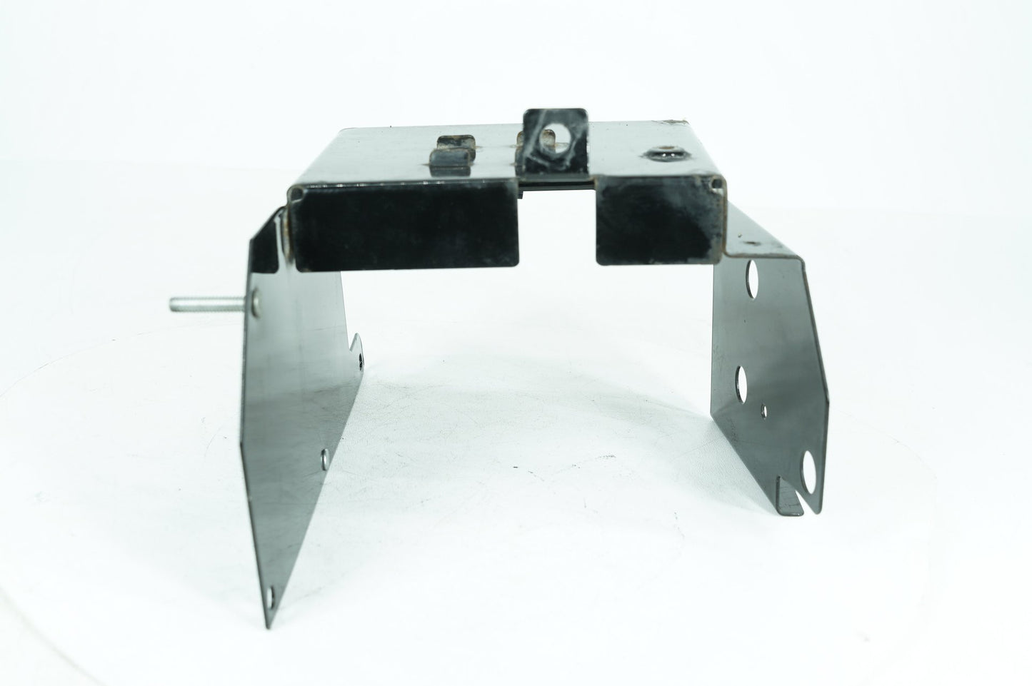 1999 - 2006 Harley-Davidson Touring Electra Glide Classic Battery Tray Bracket Holder Carrier  	66281-02A