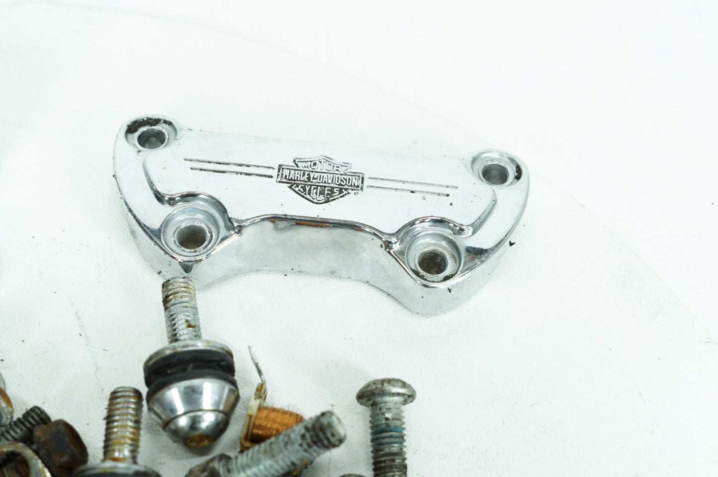 2007 - 2016 Harley-Davidson Dyna Super Glide Custom Hardware Bolts Nuts & Brackets