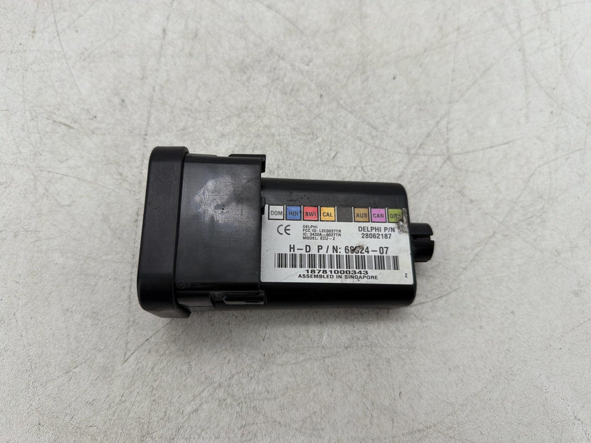 2008 Harley Electra Glide Touring Ultra OEM Turn Signal Security Module TSSM
