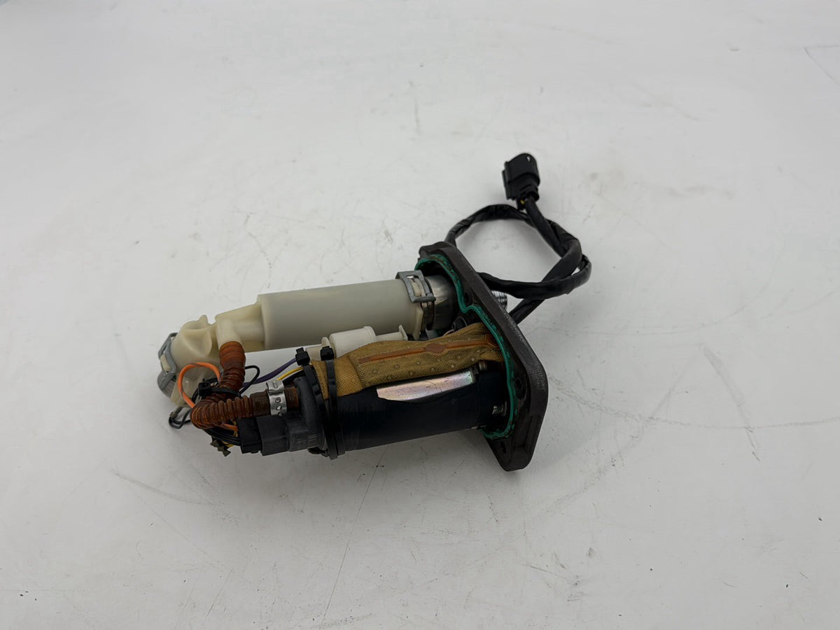 2009 Harley Sportster XL1200C 1200 Custom Gas Gasoline Fuel Petrol Pump Sending