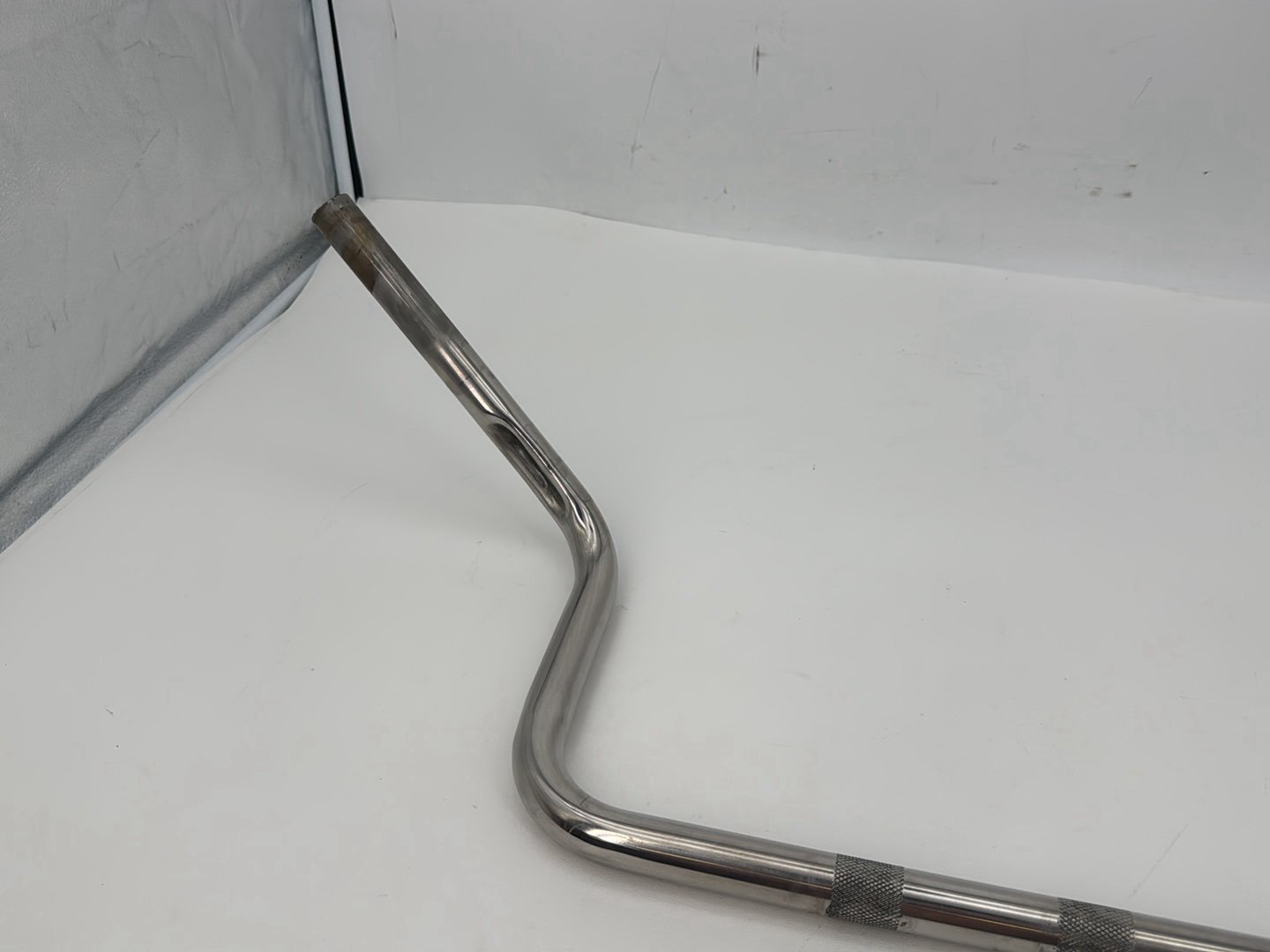 1999 - 2006 Harley-Davidson Touring Electra Glide Classic Front Handlebars Handle Bars  	55924-97