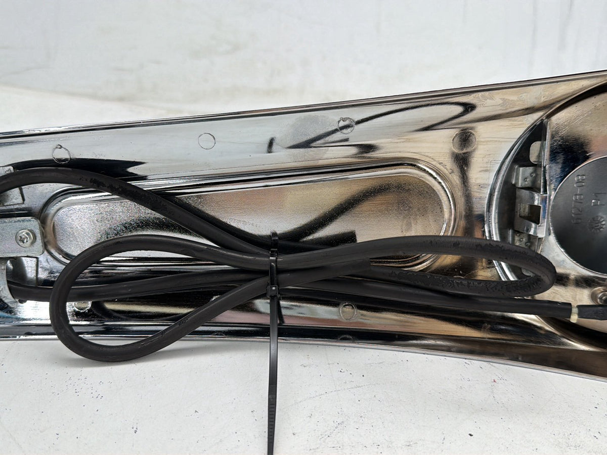 2011 Harley Road Glide Touring FLTRX OEM Fuel Gas Tank Dash Console NOKey